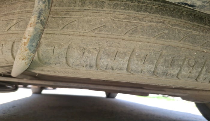 2015 Maruti Ertiga ZDI, Diesel, Manual, 81,408 km, tyre