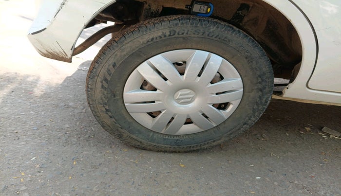 2015 Maruti Alto 800 LXI, Petrol, Manual, 53,775 km, tyre