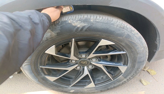 2022 KIA SONET HTK PLUS 1.2, Petrol, Manual, 48,260 km, tyre