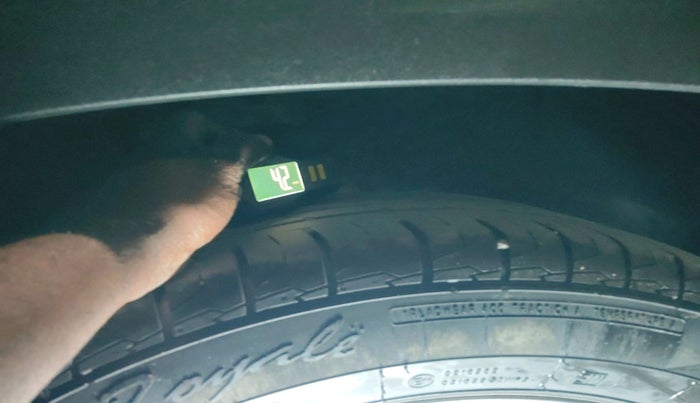 2022 Hyundai Creta SX 1.5 PETROL, Petrol, Manual, 41,099 km, tyre