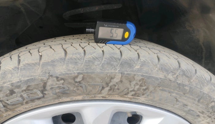 2024 Maruti Grand Vitara DELTA CNG, CNG, Manual, 40,104 km, tyre