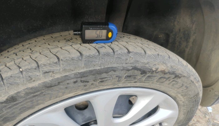 2024 Maruti Grand Vitara DELTA CNG, CNG, Manual, 40,104 km, tyre