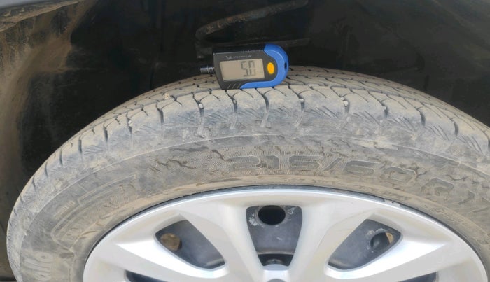 2024 Maruti Grand Vitara DELTA CNG, CNG, Manual, 40,104 km, tyre