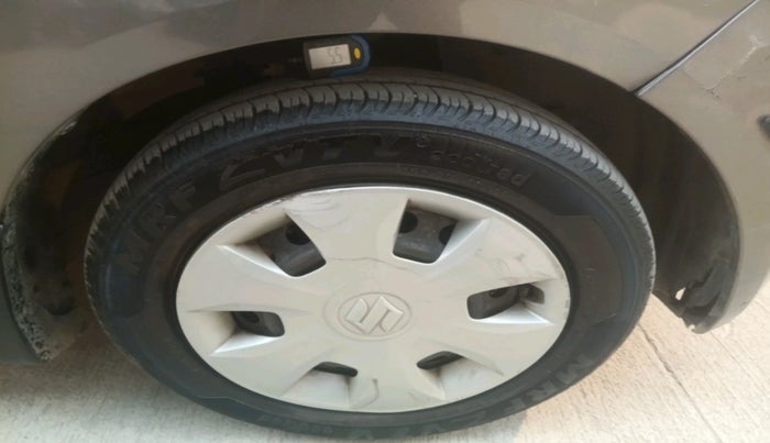 2022 Maruti New Wagon-R VXI 1.0, Petrol, Manual, 27,752 km, tyre