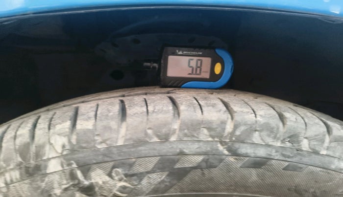 2012 Honda Brio S MT, Petrol, Manual, 34,511 km, tyre