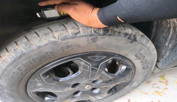 2021 Tata PUNCH ACCOMPLISHED MT, Petrol, Manual, 75,886 km, tyre