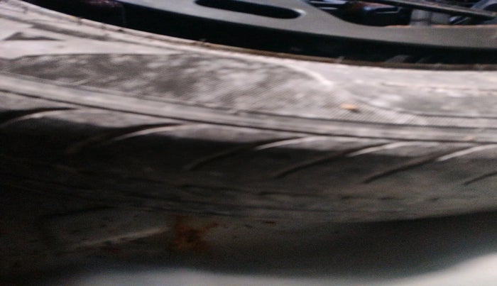 2011 Hyundai i10 SPORTZ 1.2, Petrol, Manual, 42,660 km, tyre