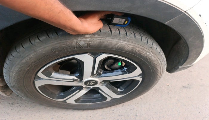 2023 Tata NEXON XZA PLUS LUXURY SUNROOF PETROL, Petrol, Automatic, 1,33,008 km, tyre