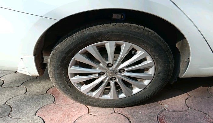 2019 Maruti Ciaz DELTA 1.5 SHVS MT PETROL, Petrol, Manual, 70,564 km, tyre