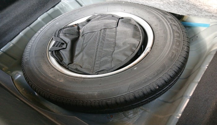 2023 Tata ALTROZ XZA PLUS, Petrol, Automatic, 16,588 km, tyre