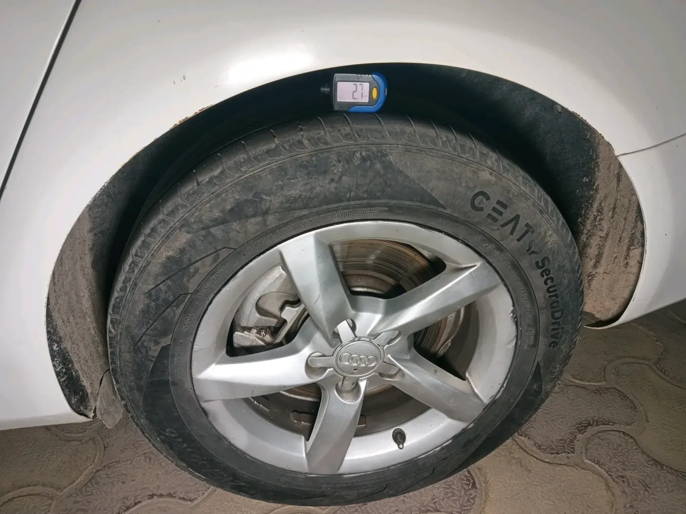 2014 Audi A4 35 TFSI PREMIUM PLUS, Petrol, Automatic, 89,093 km, tyre