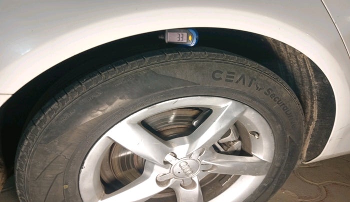 2014 Audi A4 35 TFSI PREMIUM PLUS, Petrol, Automatic, 89,093 km, tyre