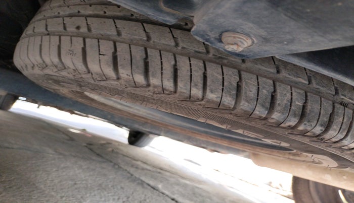 2025 Tata Tiago XT CNG, CNG, Manual, 23,229 km, tyre