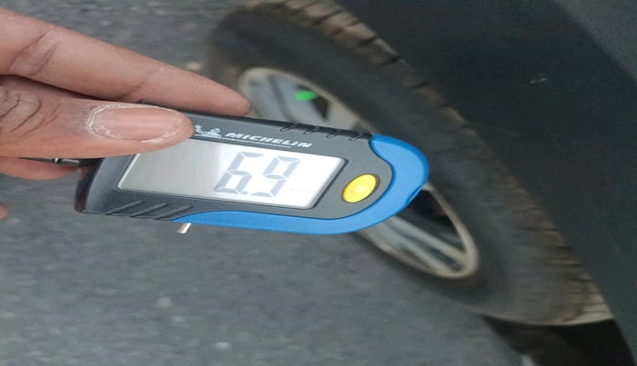 2021 Nissan Kicks XV PREMIUM TURBO 1.3 CVT, Petrol, Automatic, 57,697 km, tyre