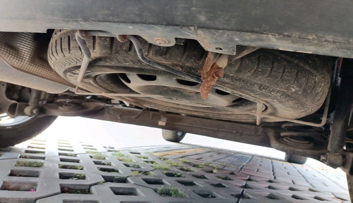 2015 Nissan Terrano XL (P), Petrol, Manual, 77,683 km, tyre