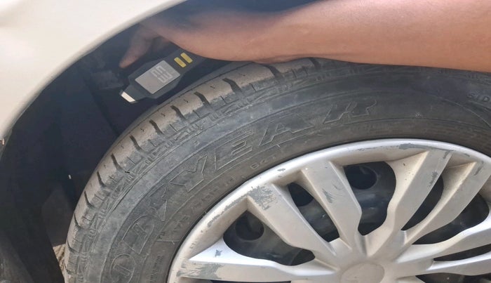 2013 Chevrolet Sail 1.2 LS, CNG, Manual, 1,14,345 km, tyre