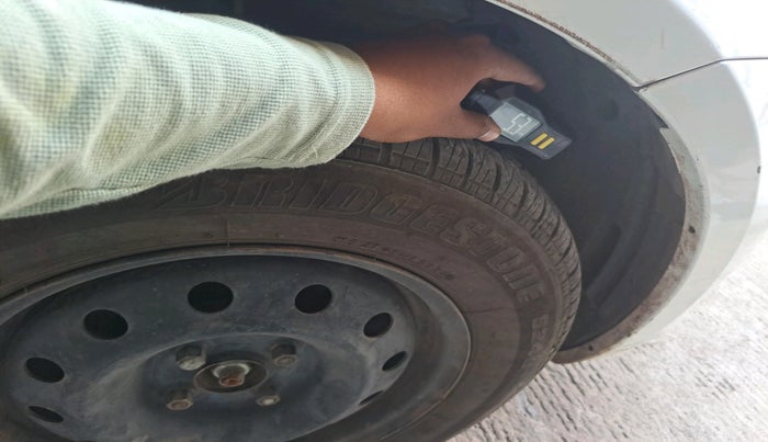 2014 Maruti Swift VDI, Diesel, Manual, 1,14,252 km, tyre