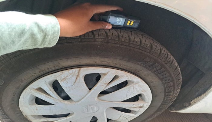 2014 Maruti Swift VDI, Diesel, Manual, 1,14,252 km, tyre