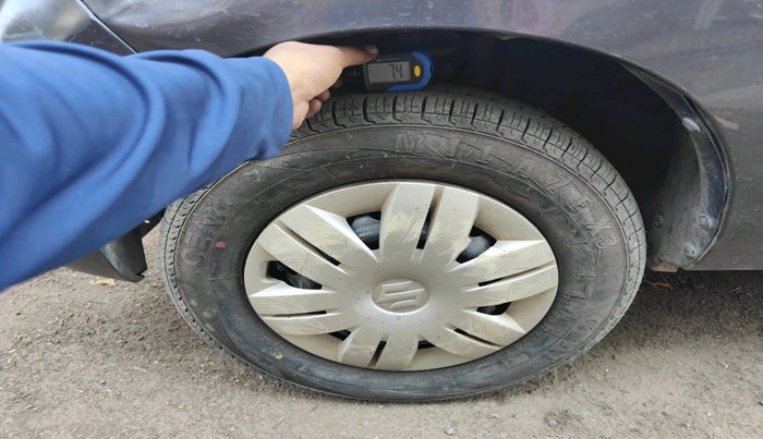 2013 Maruti Alto 800 LXI, Petrol, Manual, 24,367 km, tyre