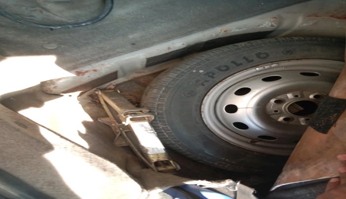 2008 Tata Indigo CS LS DICOR, Diesel, Manual, 1,50,000 km, tyre