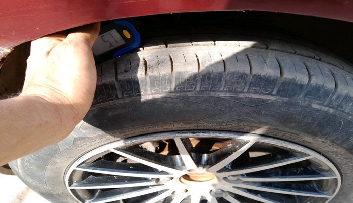 2019 Maruti Ertiga VDI 1.3, Diesel, Manual, 1,33,089 km, tyre