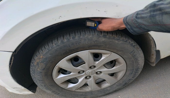 2015 Hyundai Elite i20 MAGNA 1.2, Petrol, Manual, 99,914 km, tyre