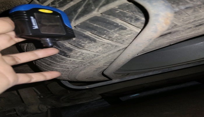 2014 Maruti Ertiga ZXI, Petrol, Manual, 1,10,014 km, tyre