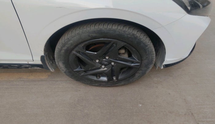 2023 Hyundai NEW I20 SPORTZ 1.2 MT, Petrol, Manual, 54,847 km, tyre