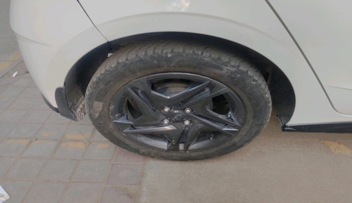 2023 Hyundai NEW I20 SPORTZ 1.2 MT, Petrol, Manual, 54,847 km, tyre