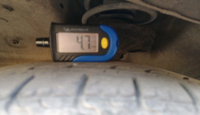 2018 Maruti Celerio VXI CNG, CNG, Manual, 1,64,551 km, tyre