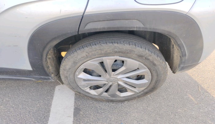 2024 Maruti FRONX SIGMA CNG 1.2 MT, CNG, Manual, 26,701 km, tyre