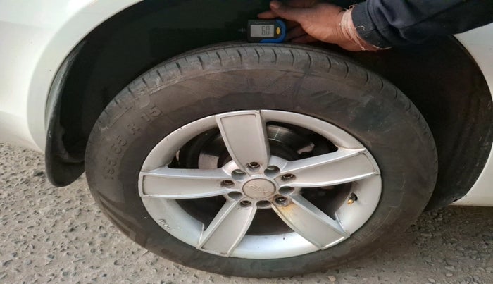 2011 Skoda Laura AMBIENTE 2.0 TDI CR MT, Diesel, Manual, 1,66,054 km, tyre