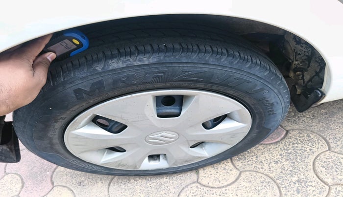 2022 Maruti New Wagon-R VXI CNG 1.0, CNG, Manual, 70,965 km, tyre