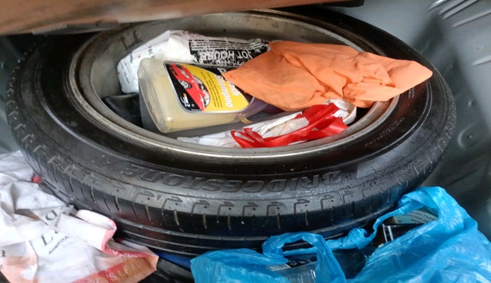 2021 Honda City 1.5L I-VTEC ZX, Petrol, Manual, 1,00,804 km, tyre