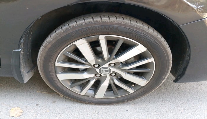 2021 Honda City 1.5L I-VTEC ZX, Petrol, Manual, 1,00,804 km, tyre