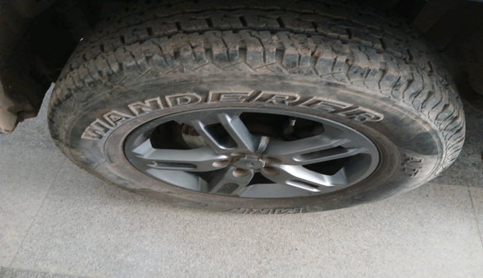 2022 Mahindra Thar LX PETROL HT 4WD AT, Petrol, Automatic, 20,427 km, tyre