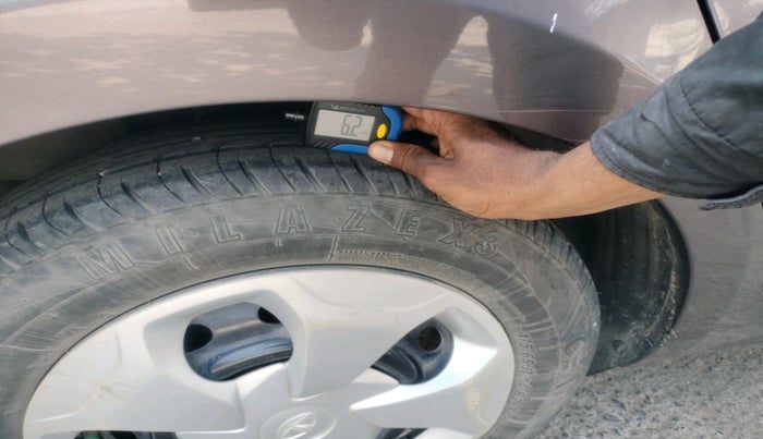 2017 Tata Tiago XT PETROL, Petrol, Manual, 1,14,008 km, tyre