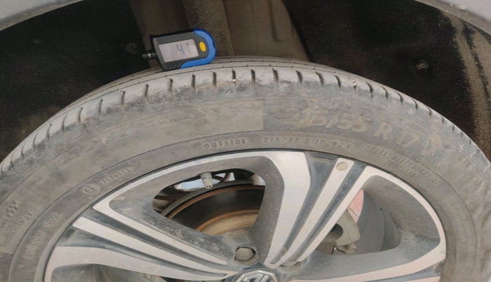 2022 MG ASTOR SHARP 1.5 MT, Petrol, Manual, 40,674 km, tyre