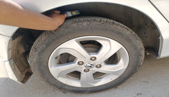 2014 Honda City 1.5L I-VTEC V MT, Petrol, Manual, 50,686 km, tyre