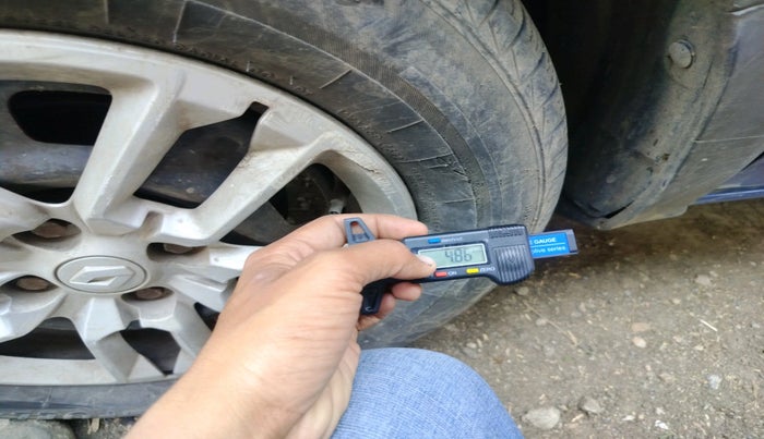 2021 Renault TRIBER RXT, Petrol, Manual, 1,63,880 km, tyre