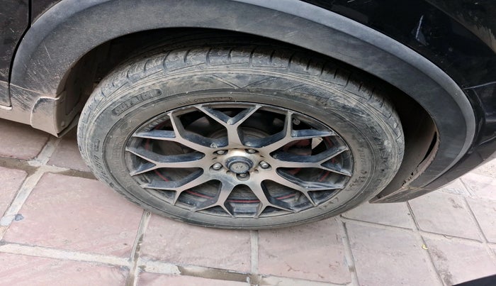 2021 KIA SONET HTX 1.5, Diesel, Manual, 83,758 km, tyre