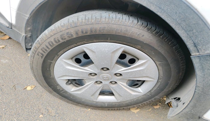 2016 Hyundai Creta S 1.6 PETROL, Petrol, Manual, 79,987 km, tyre