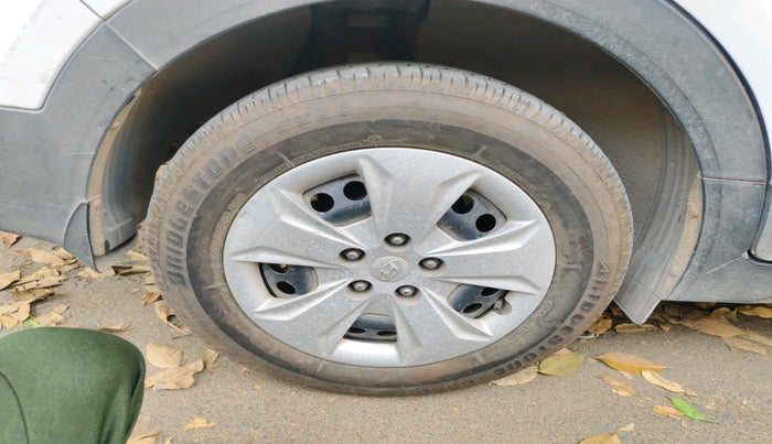 2016 Hyundai Creta S 1.6 PETROL, Petrol, Manual, 79,987 km, tyre