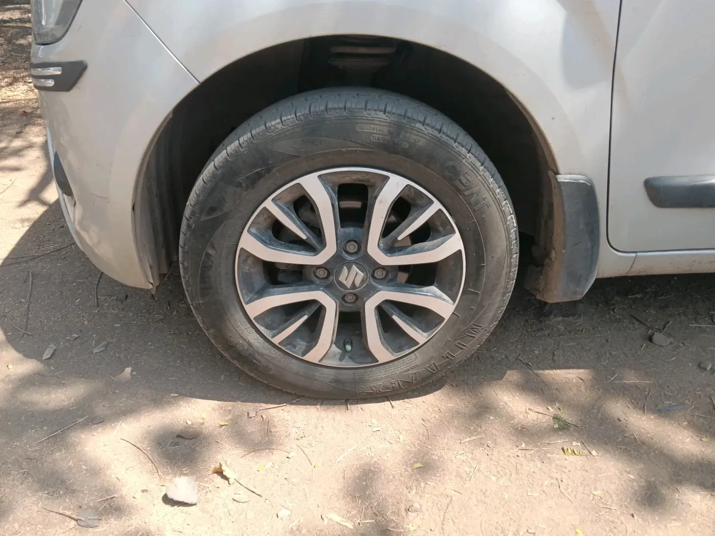 2020 Maruti New Wagon-R VXI 1.0, Petrol, Manual, 1,21,274 km, tyre