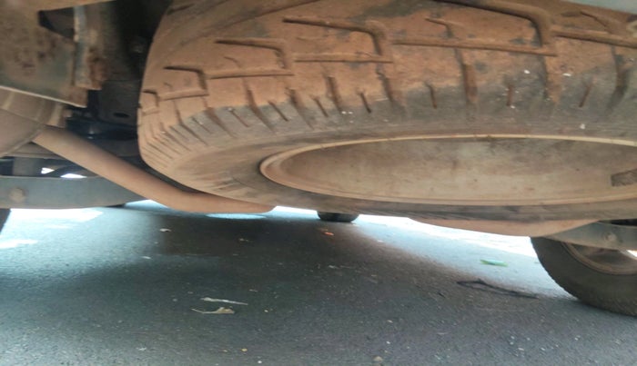 2012 Mahindra XUV500 W6, Diesel, Manual, 93,257 km, tyre