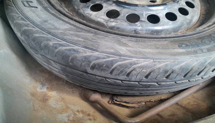 2012 Honda City 1.5L I-VTEC CORPORATE MT, Petrol, Manual, 98,646 km, tyre