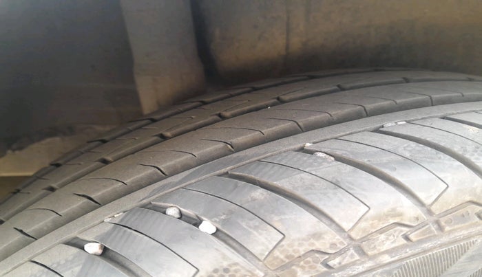 2012 Honda City 1.5L I-VTEC CORPORATE MT, Petrol, Manual, 98,646 km, tyre