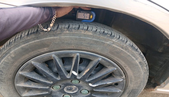 2007 Honda City ZX EXI, Petrol, Manual, 1,28,131 km, tyre