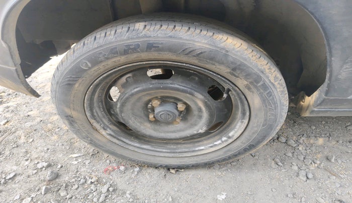 2021 Nissan MAGNITE XE, Petrol, Manual, 43,970 km, tyre