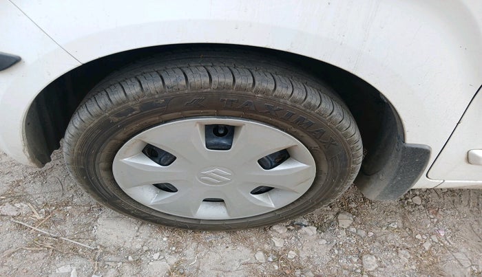 2021 Maruti New Wagon-R VXI 1.0, CNG, Manual, 69,926 km, tyre